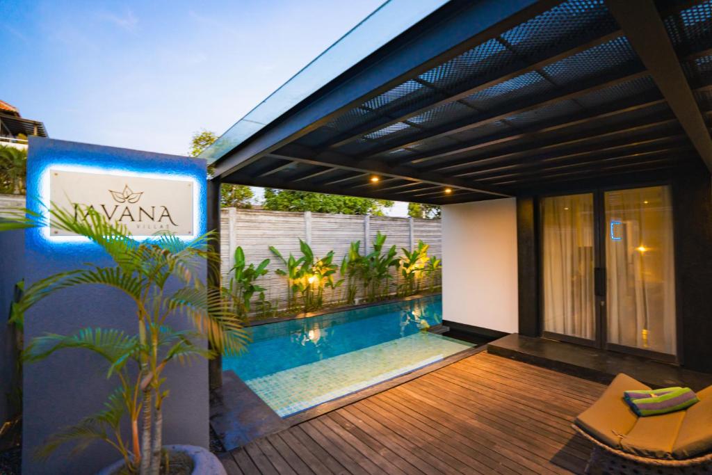 Best Private Pool Villas in Bali: Javana Royal Villas Seminyak