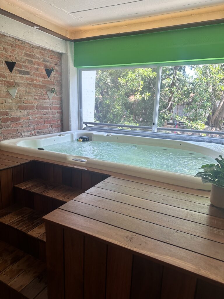 Hot tub at Joint PV Hotel