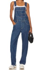 What to pack for teaching abroad: teacher overalls